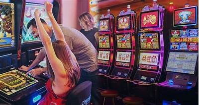 Experience the Excitement of an Online Casino with Thrilling Games and Big Wins